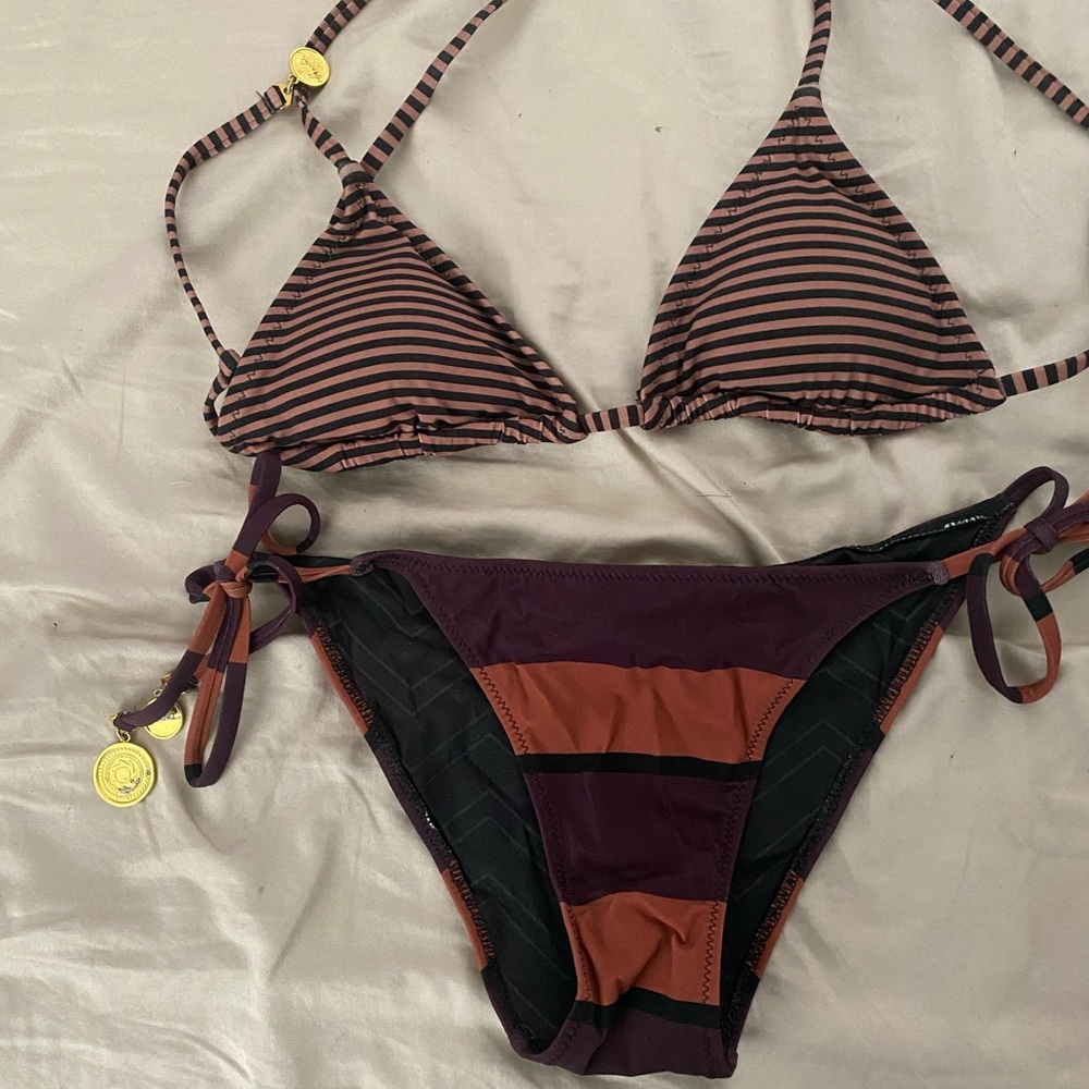 Striped bikini set!